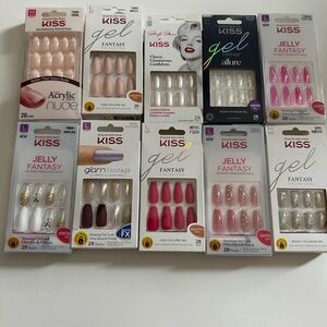 Bundle of 10 packs of nails long and medium lengths.  Jelly, chrome, nude.